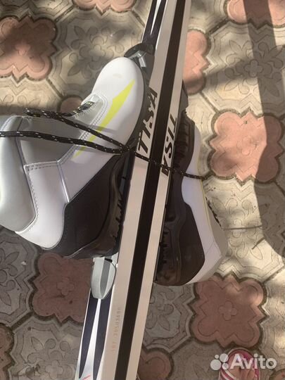 Лыжи с ботинками