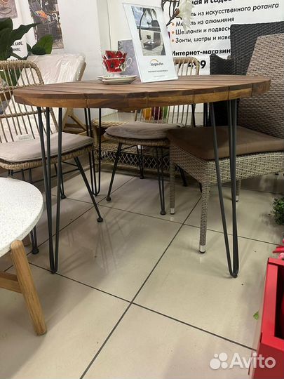 Обеденная группа из акации charlotte S-витрина