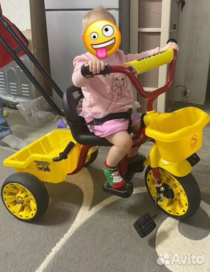 Трехколесный велосипед с родительской ручкой