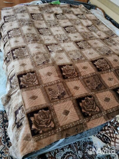 Комплект покрывал на диван, кресла подлокот.в отл