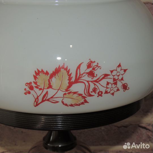 Советская электрическая настольная лампа СССР