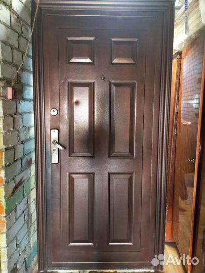 Дверь входная железная уличная бу