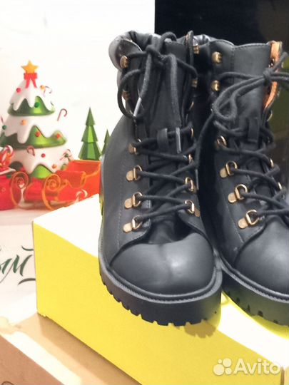 Сапожки женские 38