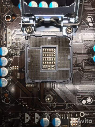 Материнская плата Asrock H77 Pro4