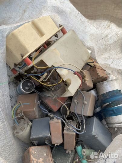 Радиодетали конденсаторы СССР и РФ и китай