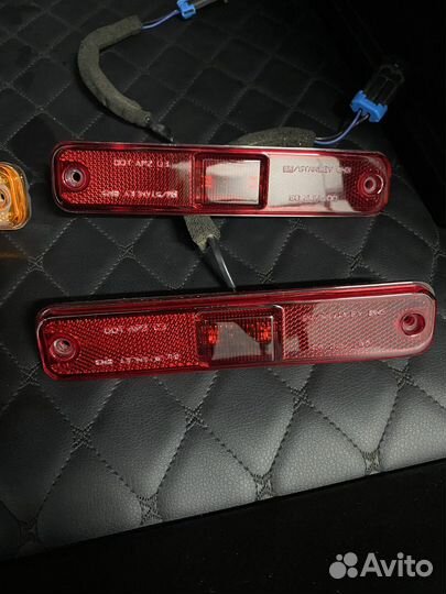 Габариты-Поворотники Hummer H2 Оригинал