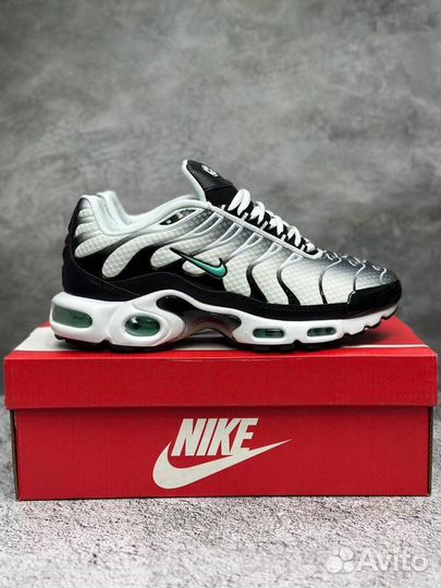 Кроссовки Nike Air Max TN Plus