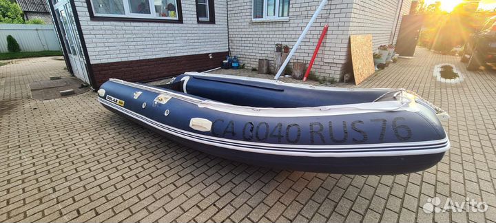 Лодка Solar 450