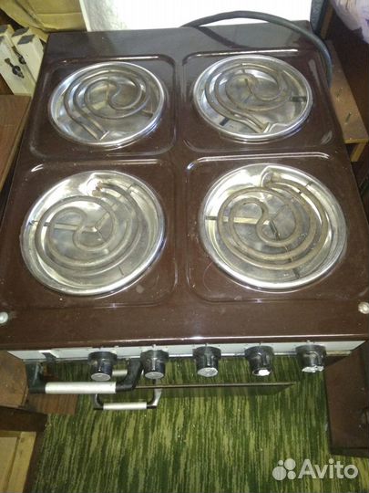 Электроплита с духовкой бу