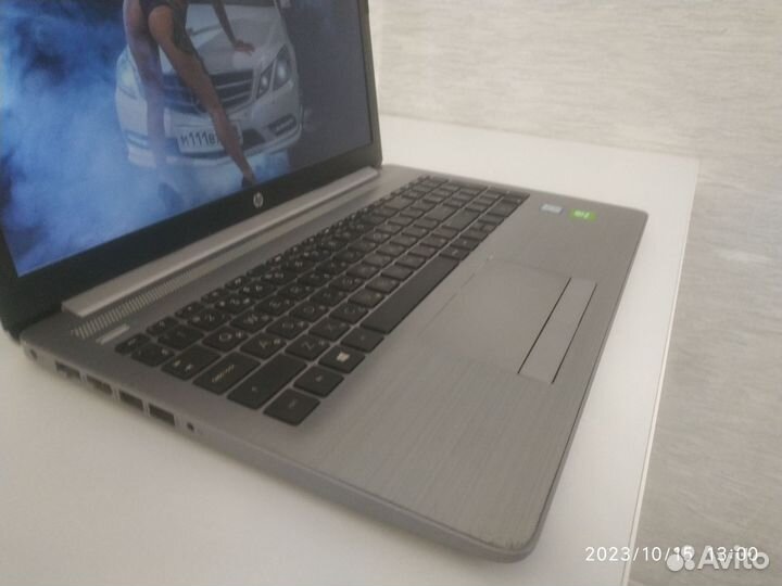 HP i5-8265u/MX110/8 GB DDR4/256 SSD