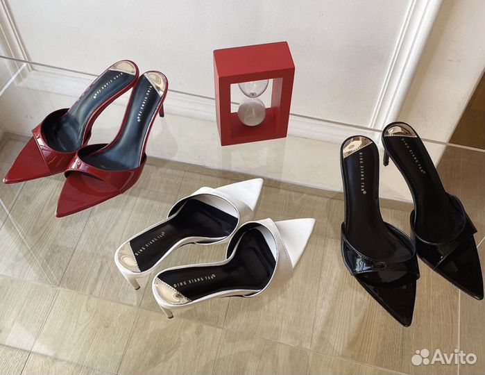 Босоножки женские