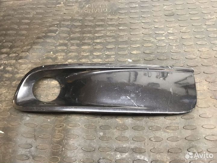 Накладка фары противотуманной Volkswagen Multivan