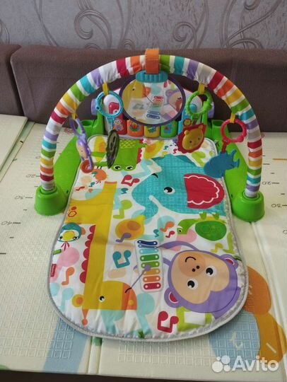Развивающий коврик fisher price