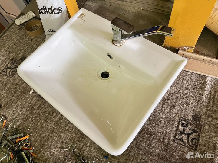 Раковина бу