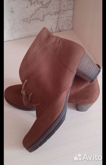 Ботинки женские фирменные