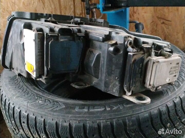 Фара audi a8 д3