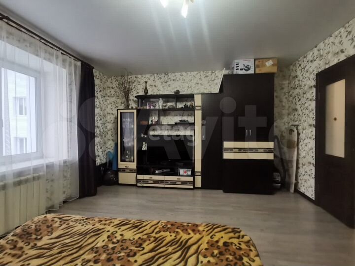 2-к. квартира, 53,7 м², 3/6 эт.