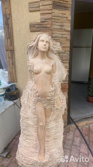 Скульптура женский образ