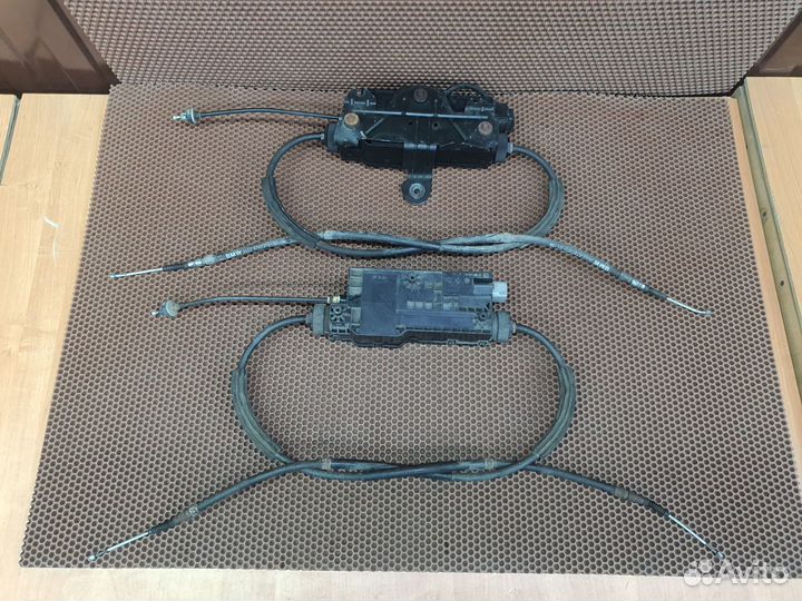 Блок ручника Исполнительный узел bmw f01 f02 f04