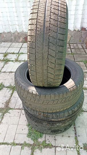 Bridgestone Blizzak VRX 205/65 R16