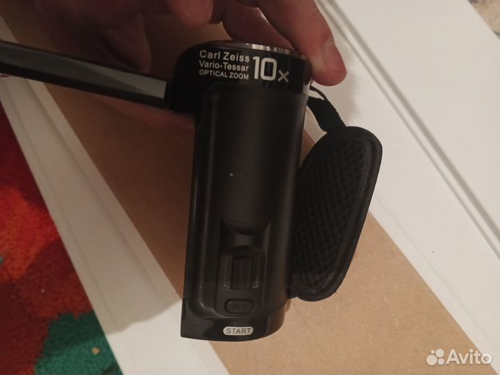 Видеокамера Sony и JVC