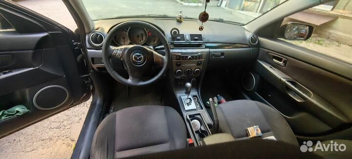 Mazda 3 1.6 AT, 2006, 261 000 км