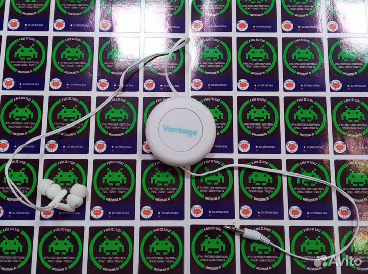 Наушники на катушке Vantage (White)