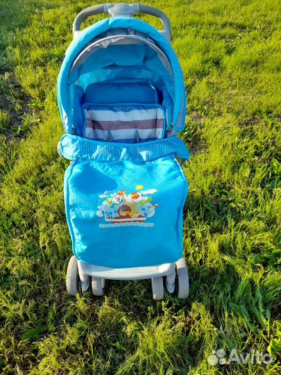 Прогулочная коляска