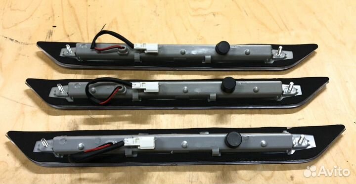 Стоп-сигнал Nissan X-Trail T31