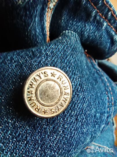 Джинсовая куртка