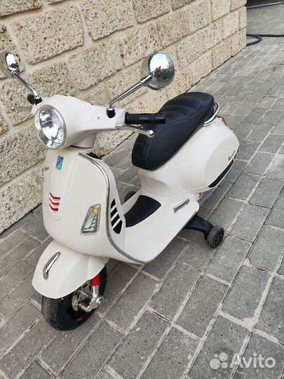 Детский электро мотоцикл Kreiss Vespa