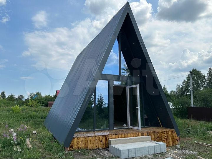 Дом 63 м² на участке 6 сот.