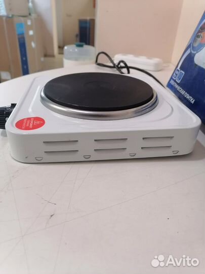 Электрическая плитка Scarlett SC-HP700S01