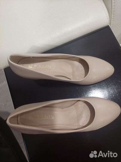 Туфли женские 39 размер