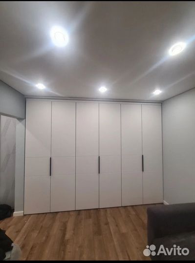 Шкаф (с глухими фасадами)дл вашей квартиры