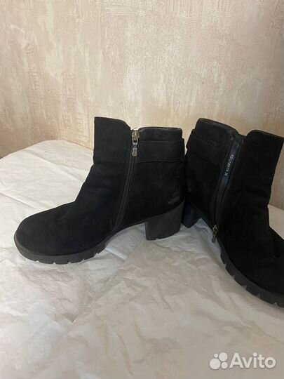 Ботинки женские