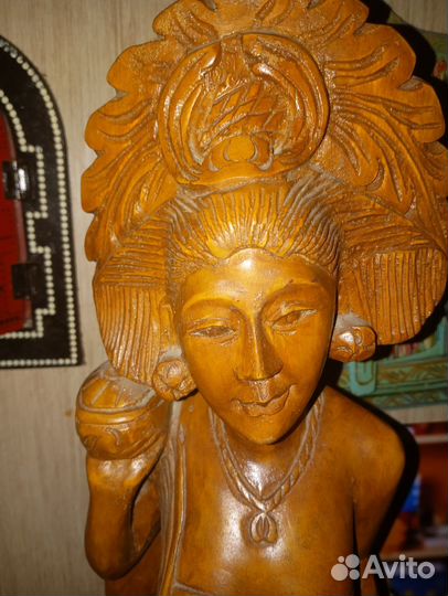 Статуэтка 50 см дерево