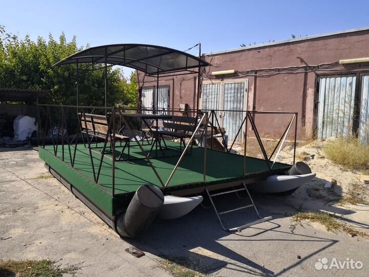 Понтонный катамаран