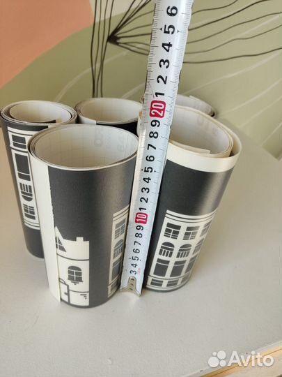 Трафарет на клейкой основе