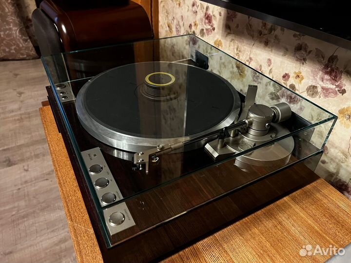 Виниловый проигрыватель Victor QL-Y44F