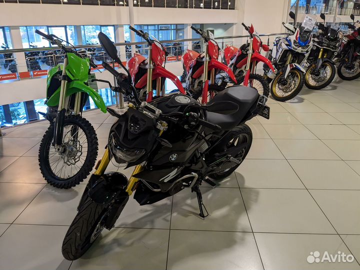 BMW G 310 R