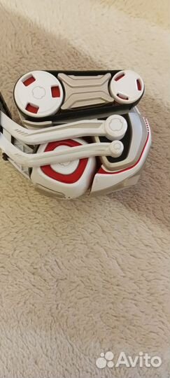 Робот anki cozmo