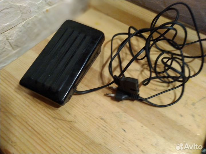 Педаль для швейной машинки