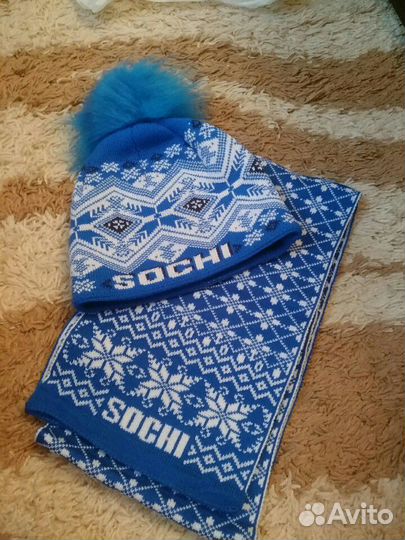 Комплект шапка, шарф