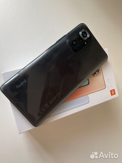 Телефон Xiaomi Redmi Note 10 pro
