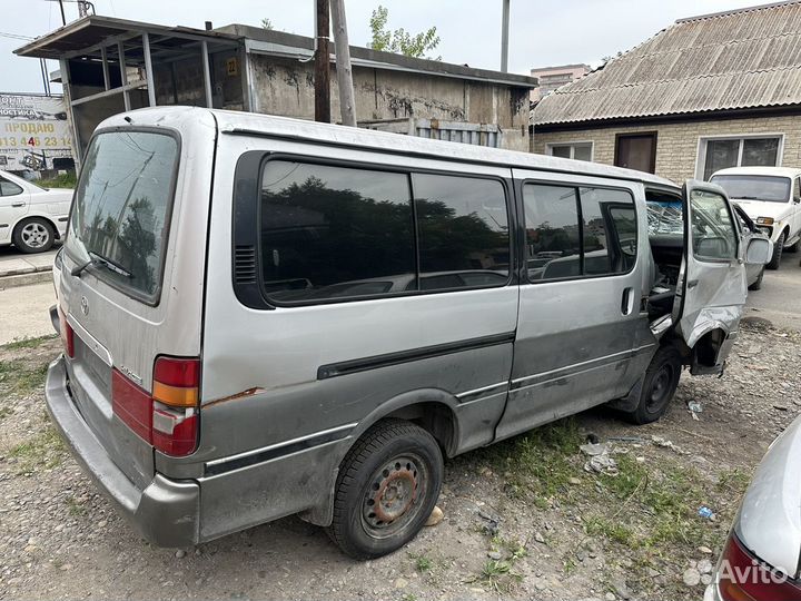 Toyota Hiace ZRH155 разбор по запчастям