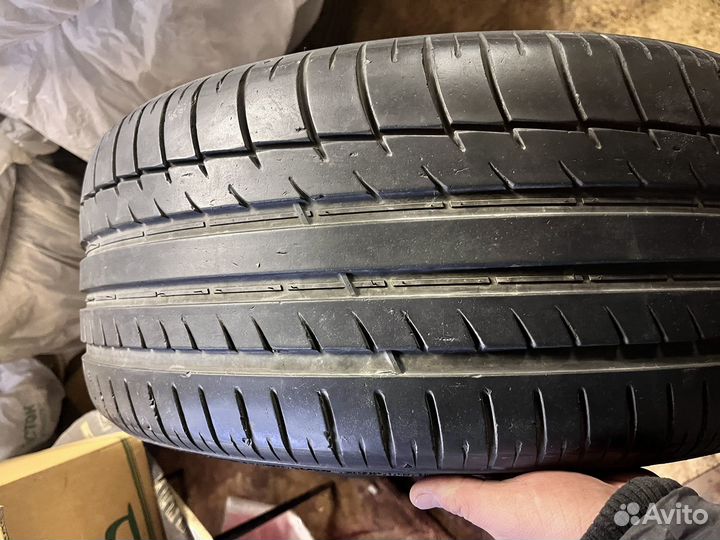 Triangle TH201 225/35 R20