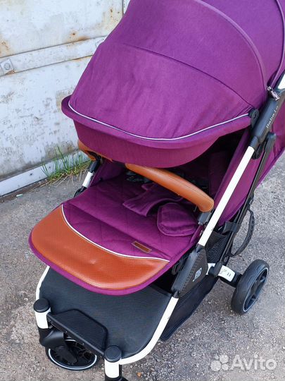 Прогулочная коляска babalo future