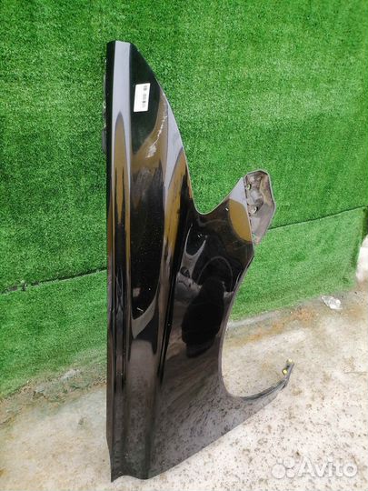 Подкрылок передний правый Volvo V50 MW MW43 MW68