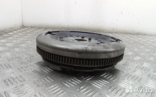Маховик демпферный дизельный volkswagen touran (1T